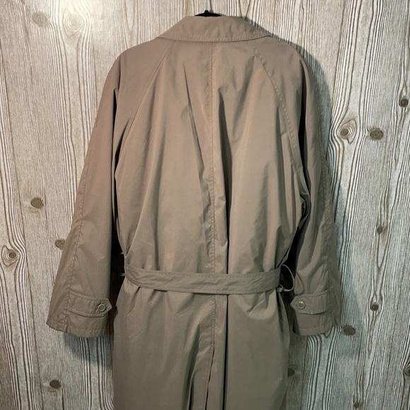 Perry Ellis Trench Coat - Picture 4 of 13